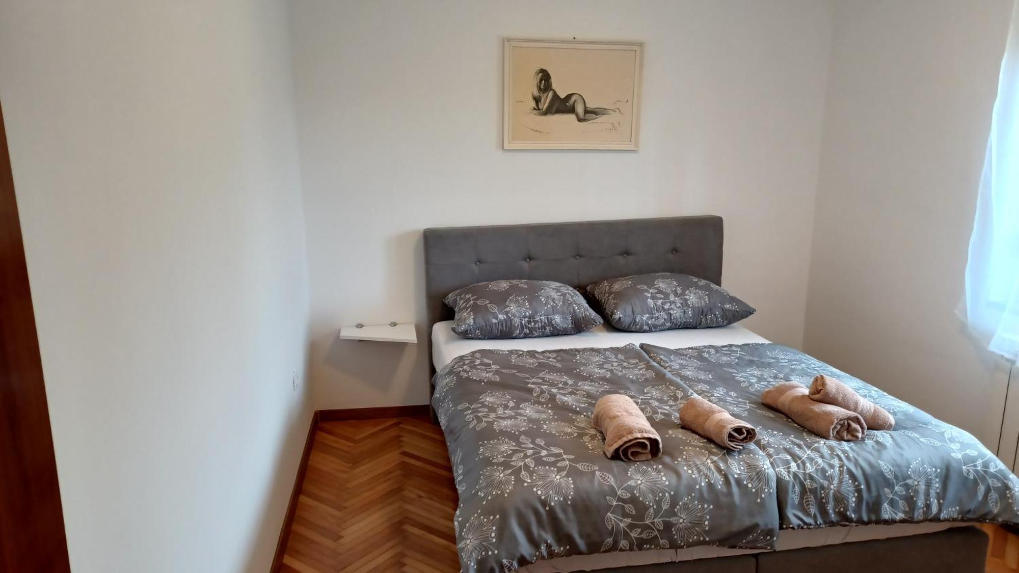 אומאג Apartments Villa Adamovic חדר תמונה